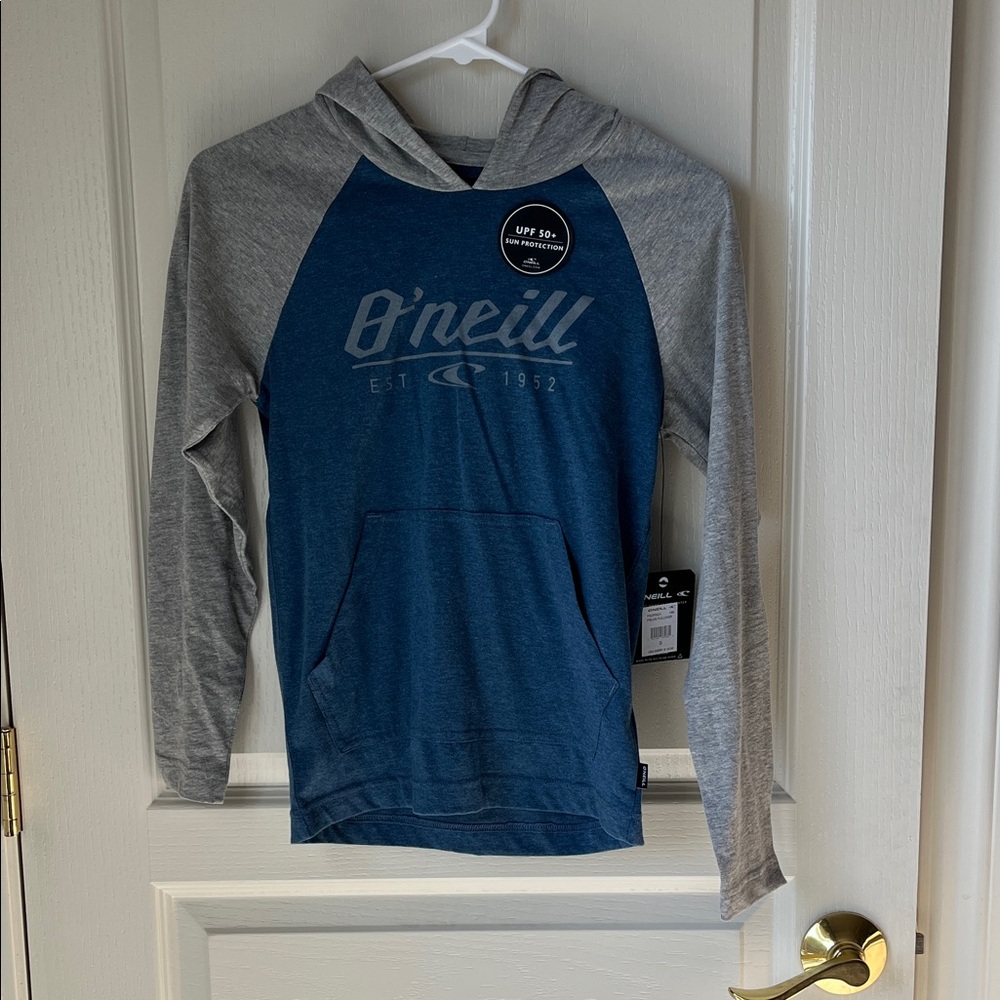 NWT O’Neill Fields PO Hoodie Boys Size Small Blue and Gray UPF 50